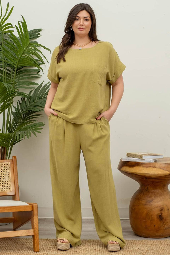 Plus Naturally Chic Boxy Linen Top