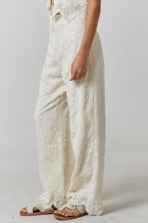 European Holiday Wide Leg Pant